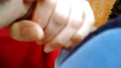ഡയാൻ പെൻസിൽവാനിയ MILF ഒരു വൈബ്രേറ്റർ ഉപയോഗിച്ച് അവളുടെ ചൂടുള്ള കുണ്ണയെ സന്തോഷിപ്പിക്കുന്നു